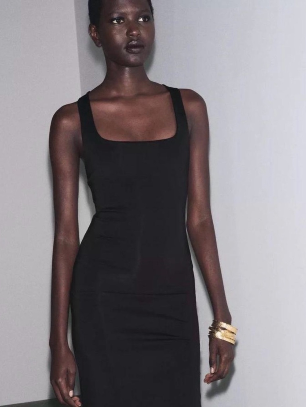 Black Square-Neck Sleeveless Women's Dress